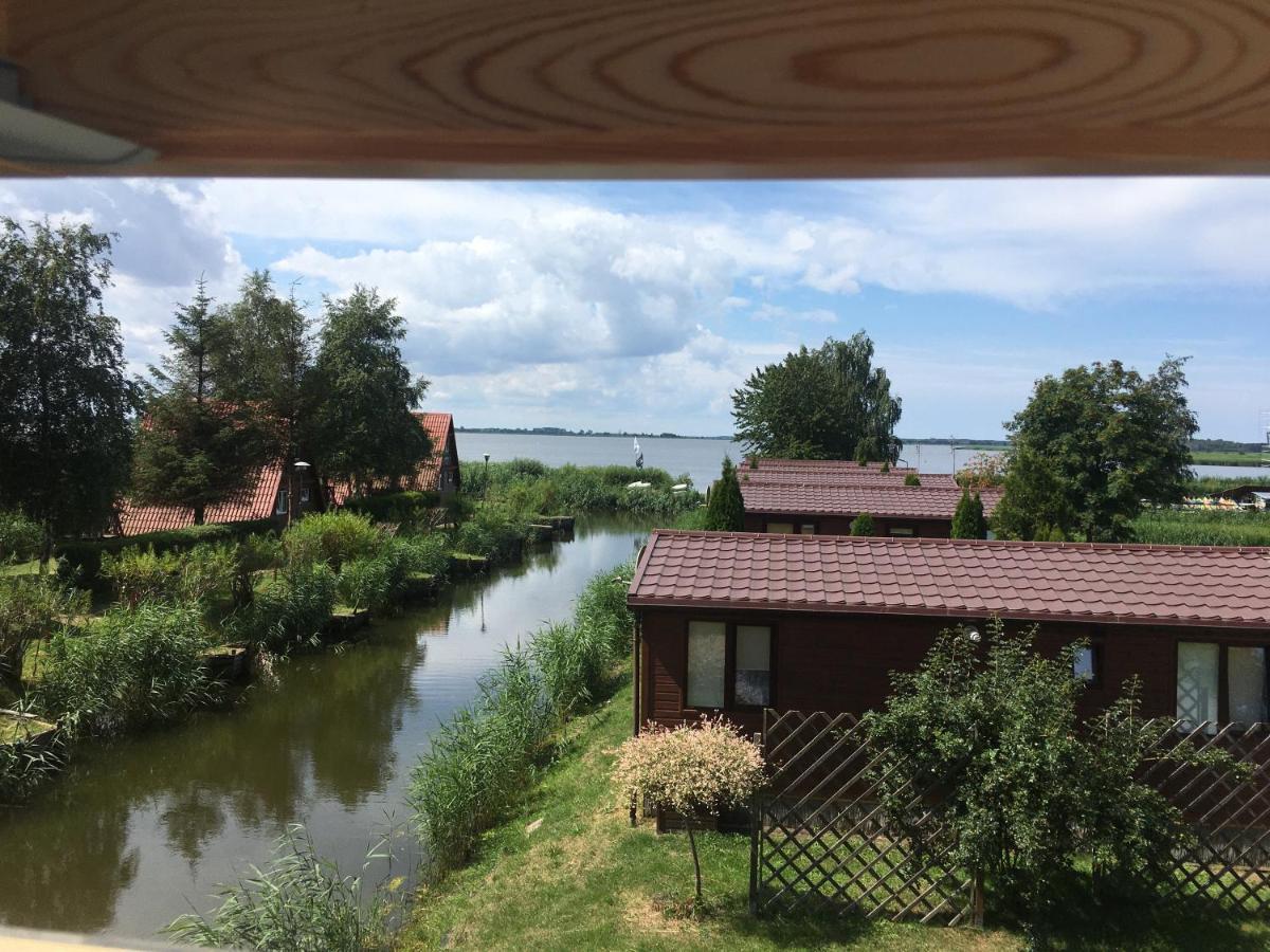 Stanica Wodna Hotell Dźwirzyno Exteriör bild