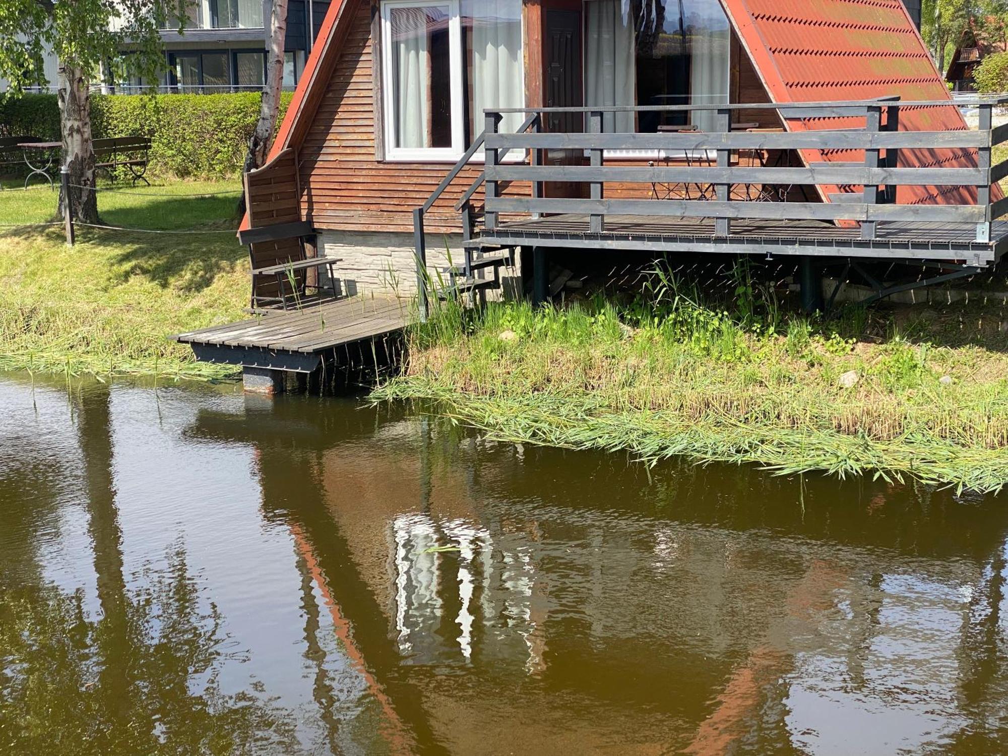 Stanica Wodna Hotell Dźwirzyno Exteriör bild