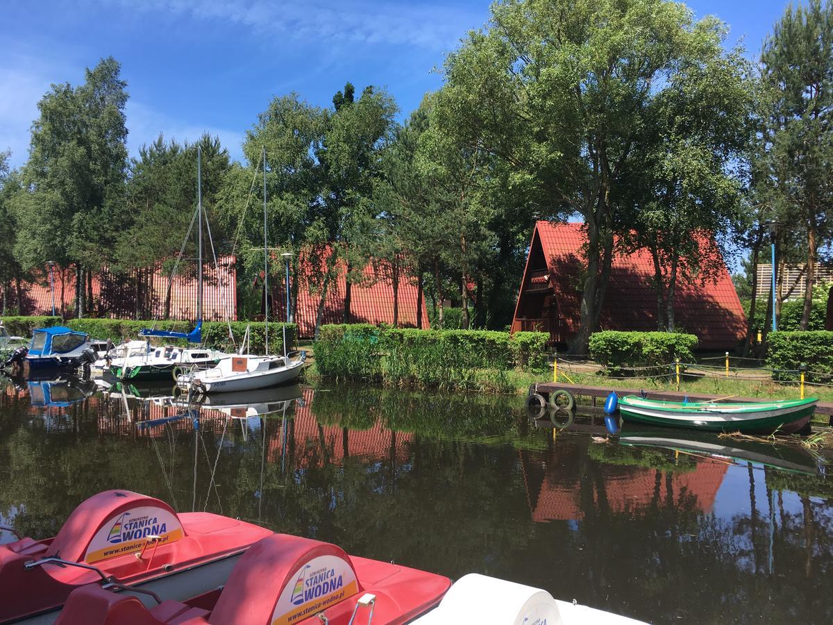 Stanica Wodna Hotell Dźwirzyno Exteriör bild